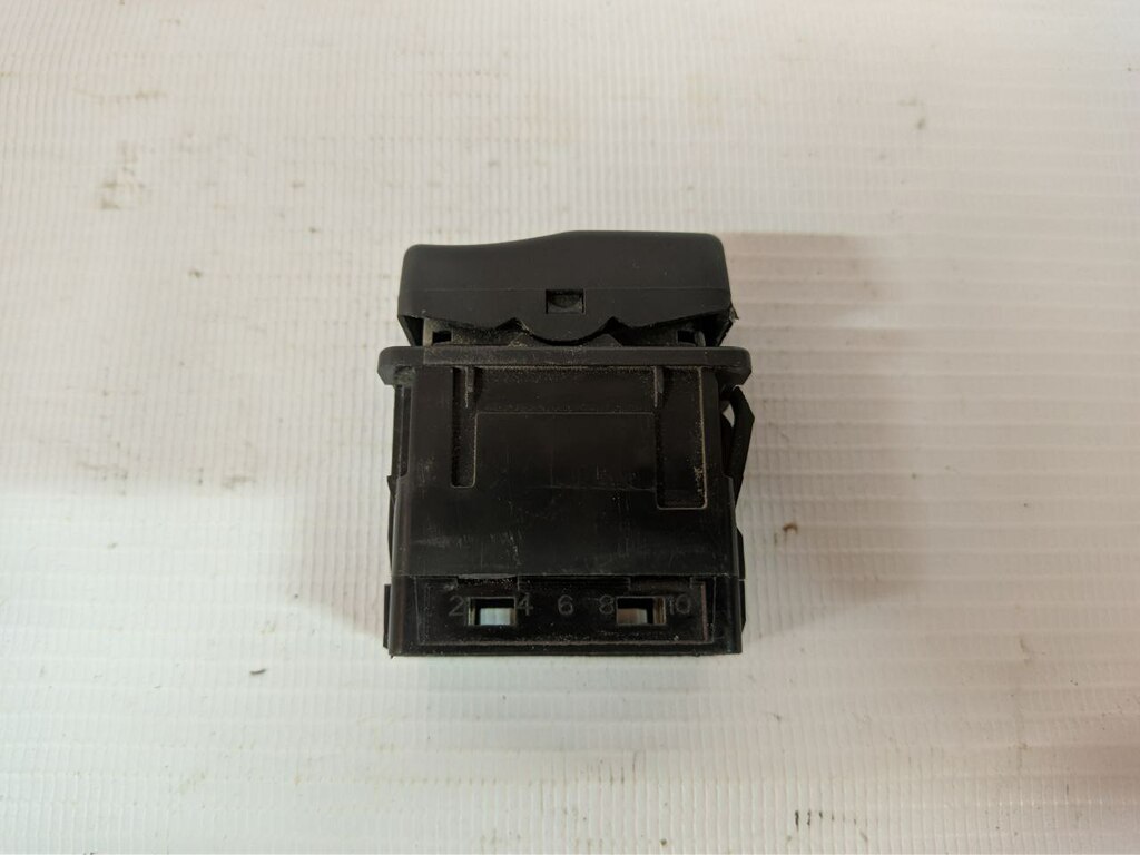 клавиша б/у - 1